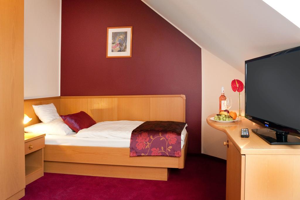 Hotel Kálvária Győr Quarto foto